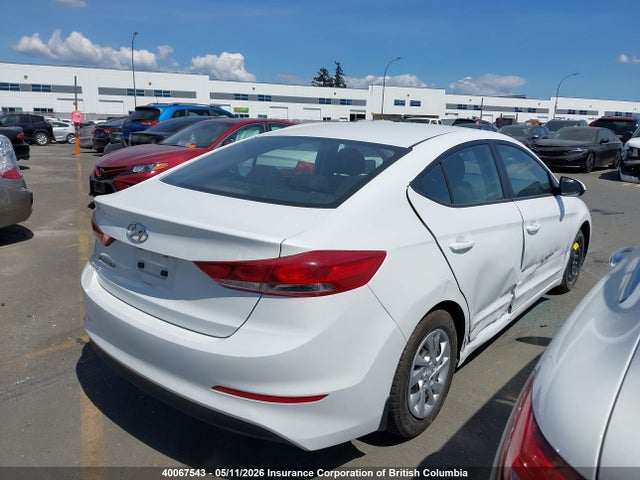 5NPD74LF9HH120852 Hyundai ELANTRA SE