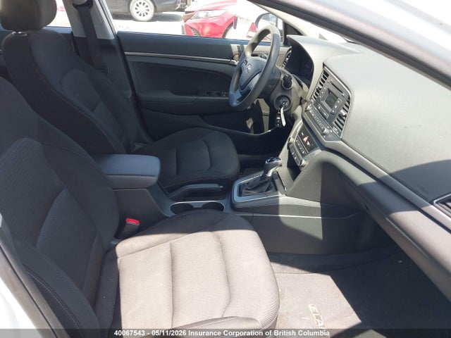 5NPD74LF9HH120852 Hyundai ELANTRA SE