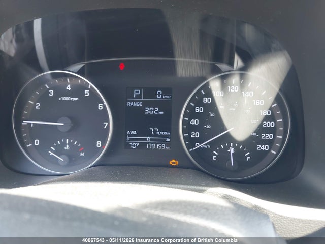 5NPD74LF9HH120852 Hyundai ELANTRA SE