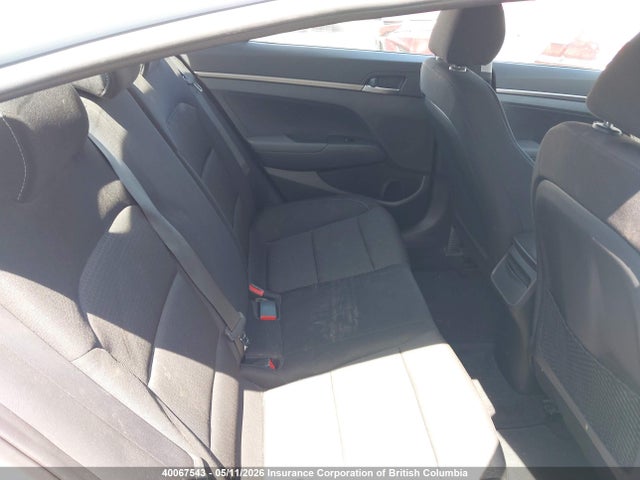 5NPD74LF9HH120852 Hyundai ELANTRA SE