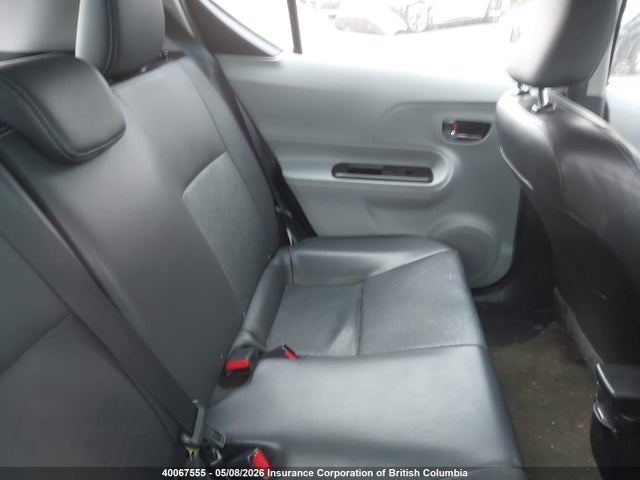 JTDKDTB34E1570817 Toyota Prius