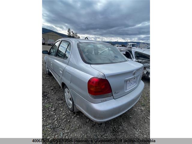 40067563 :رقم المزاد ، JTDBT123X40331235 vin ، 2004 Toyota Echo مزاد بيع