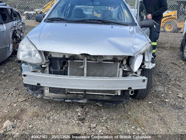 40067563 :رقم المزاد ، JTDBT123X40331235 vin ، 2004 Toyota Echo مزاد بيع