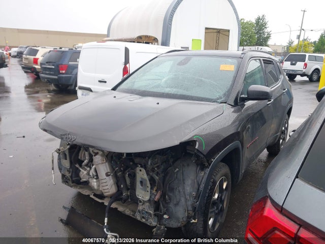 40067570 :رقم المزاد ، 3C4NJDDB8JT128352 vin ، 2018 Jeep Compass Trailhawk مزاد بيع