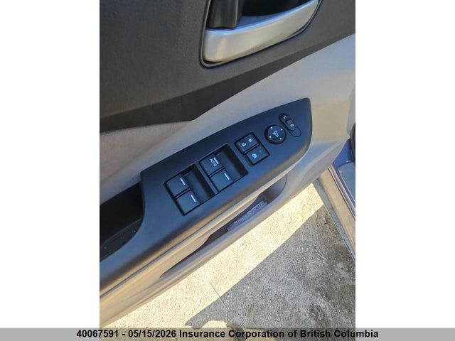 40067591 :رقم المزاد ، 2HKRM4H51CH117922 vin ، 2012 Honda Cr-v مزاد بيع