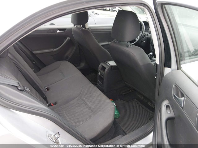 2013 Volkswagen Jetta S მანქანა იყიდება აუქციონზე, vin: 3VW2K7AJ9DM306598, აუქციონის ნომერი: 40064729