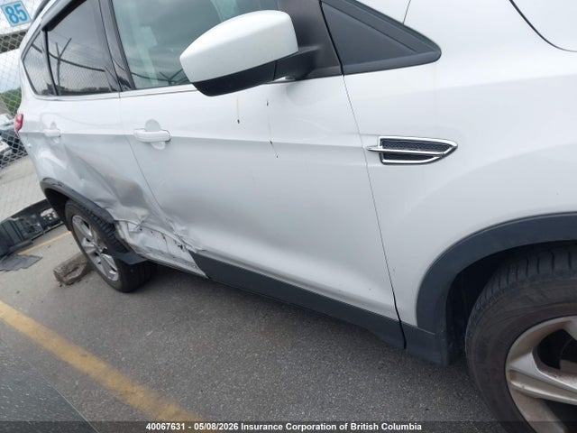 2013 Ford Escape Se მანქანა იყიდება აუქციონზე, vin: 1FMCU0GX8DUD05034, აუქციონის ნომერი: 40067631