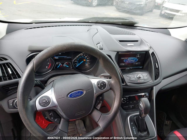 2013 Ford Escape Se მანქანა იყიდება აუქციონზე, vin: 1FMCU0GX8DUD05034, აუქციონის ნომერი: 40067631