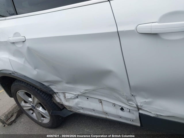 2013 Ford Escape Se მანქანა იყიდება აუქციონზე, vin: 1FMCU0GX8DUD05034, აუქციონის ნომერი: 40067631