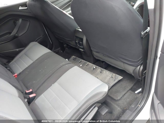 2013 Ford Escape Se მანქანა იყიდება აუქციონზე, vin: 1FMCU0GX8DUD05034, აუქციონის ნომერი: 40067631