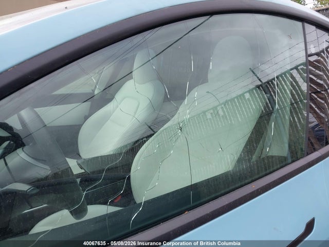 2021 Tesla Model Y მანქანა იყიდება აუქციონზე, vin: 5YJYGDED1MF120432, აუქციონის ნომერი: 40067635