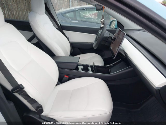 2021 Tesla Model Y მანქანა იყიდება აუქციონზე, vin: 5YJYGDED1MF120432, აუქციონის ნომერი: 40067635