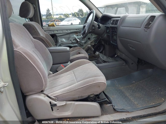 2001 Toyota Tacoma Base V6 მანქანა იყიდება აუქციონზე, vin: 5TEWN72N91Z722825, აუქციონის ნომერი: 40067638