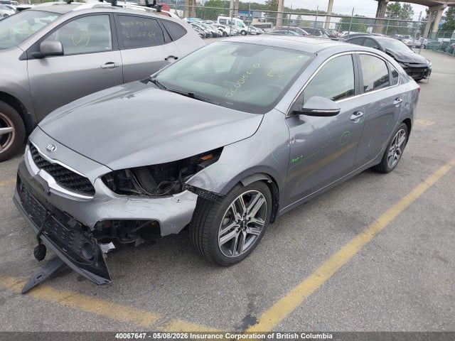 2020 Kia Forte მანქანა იყიდება აუქციონზე, vin: 3KPF54AD0LE218424, აუქციონის ნომერი: 40067647