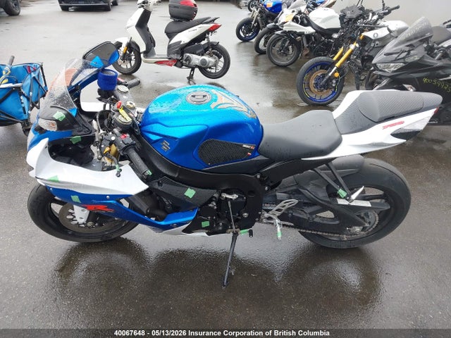 2013 Suzuki Gsx-r750 მანქანა იყიდება აუქციონზე, vin: JS1GR7MA9D2101946, აუქციონის ნომერი: 40067648
