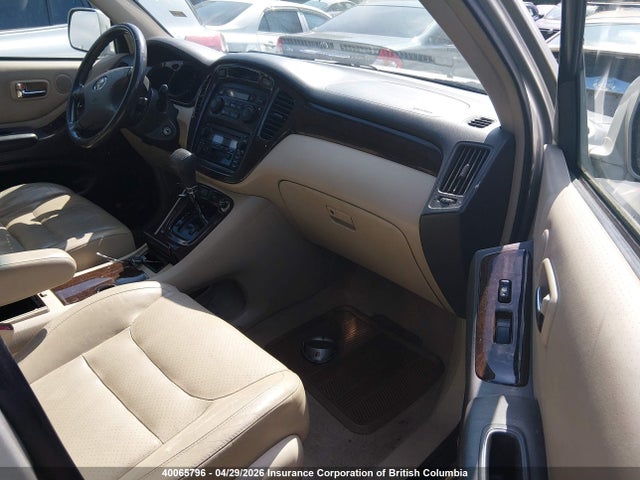 40065796 :رقم المزاد ، JTEHF21A920074293 vin ، 2002 Toyota Highlander Limited مزاد بيع