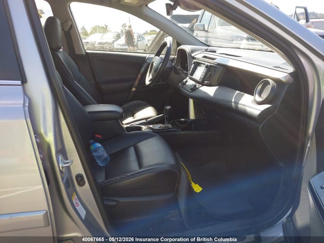 Продажа на аукционе авто 2018 Toyota Rav4, vin: JTMDJREV3JD237308, номер лота: 40067665