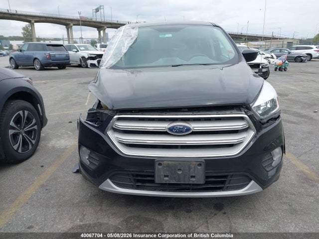 Продажа на аукционе авто 2019 Ford Escape Se, vin: 1FMCU9GD3KUB36810, номер лота: 40067704