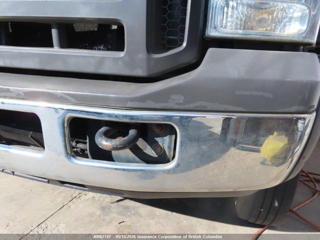 40067747 :رقم المزاد ، 1FDAF56P35EA87614 vin ، 2005 Ford F550 Super Duty مزاد بيع