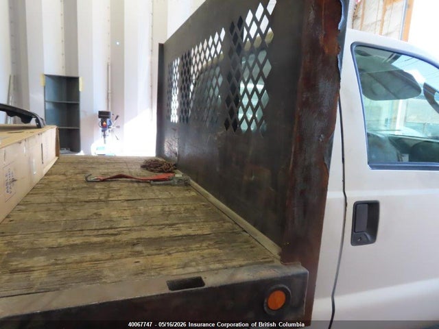 40067747 :رقم المزاد ، 1FDAF56P35EA87614 vin ، 2005 Ford F550 Super Duty مزاد بيع