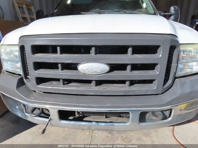40067747 :رقم المزاد ، 1FDAF56P35EA87614 vin ، 2005 Ford F550 Super Duty مزاد بيع
