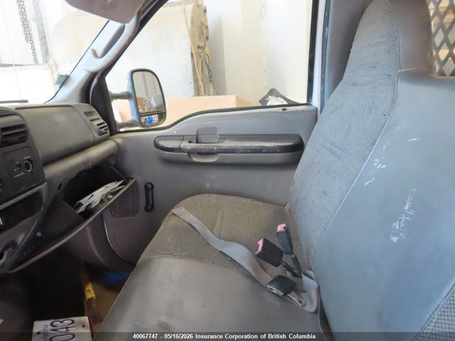 40067747 :رقم المزاد ، 1FDAF56P35EA87614 vin ، 2005 Ford F550 Super Duty مزاد بيع