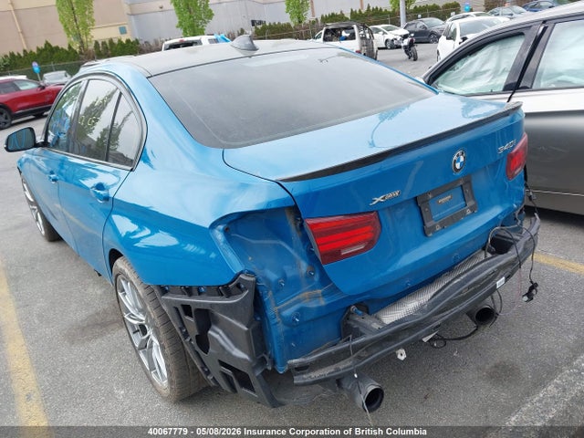 WBA8B7C57JA576450 BMW 340