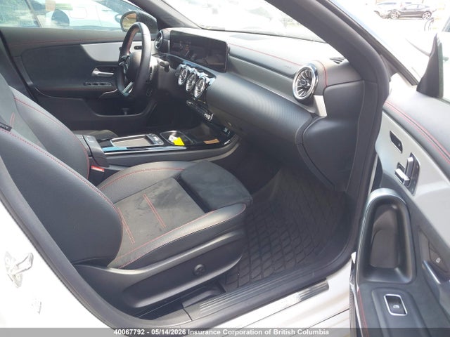 W1K5J4HB1SN513964 Mercedes-Benz CLA 250 4MATIC