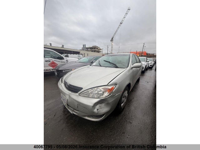 40067795 :رقم المزاد ، JTDBE32K720082161 vin ، 2002 Toyota Camry مزاد بيع