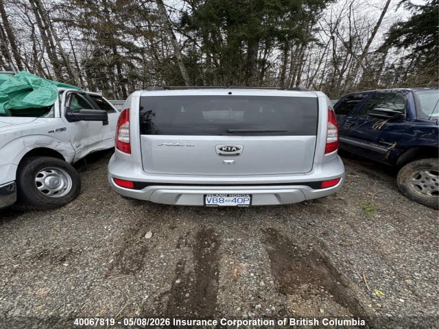 2013 Kia Soul მანქანა იყიდება აუქციონზე, vin: KNDJT2A6XD7557327, აუქციონის ნომერი: 40067819