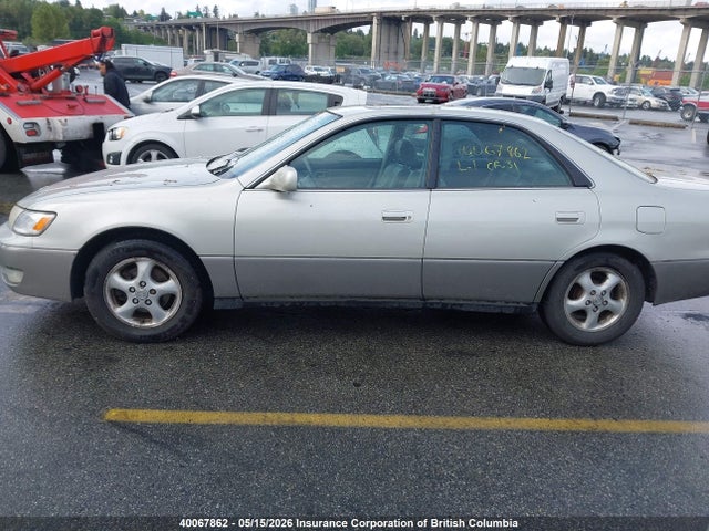 40067862 :رقم المزاد ، JT8BF28G9X0209525 vin ، 1999 Lexus Es 300 مزاد بيع