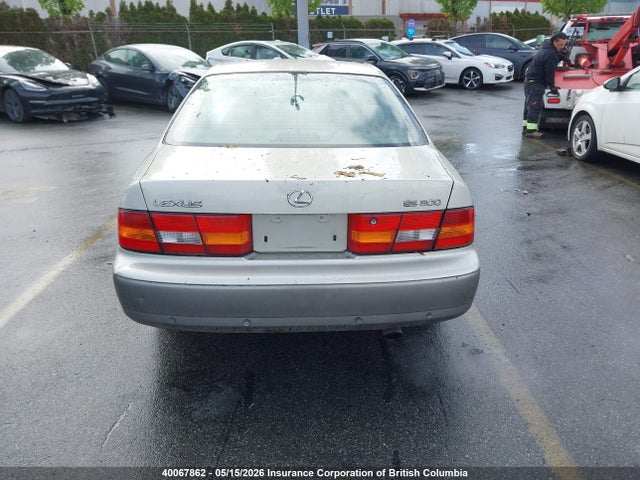 40067862 :رقم المزاد ، JT8BF28G9X0209525 vin ، 1999 Lexus Es 300 مزاد بيع