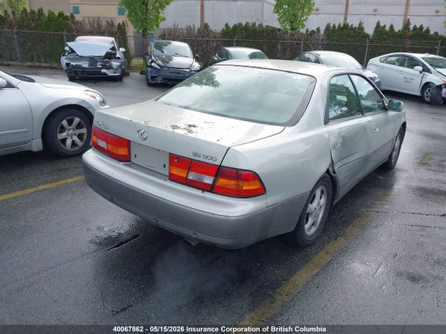 40067862 :رقم المزاد ، JT8BF28G9X0209525 vin ، 1999 Lexus Es 300 مزاد بيع