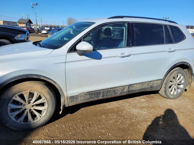 3VV0B7AX8JM104461 Volkswagen TIGUAN S