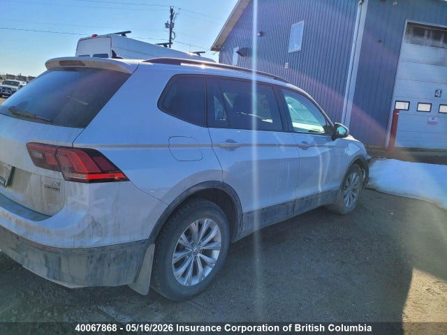 3VV0B7AX8JM104461 Volkswagen TIGUAN S