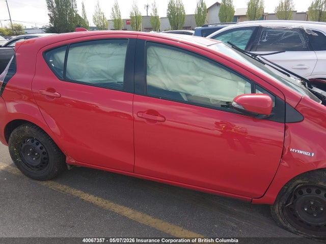 JTDKDTB3XG1127753 Toyota PRIUS C