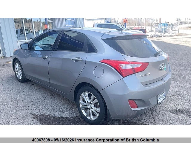 2013 Hyundai Elantra Gt მანქანა იყიდება აუქციონზე, vin: KMHD35LE6DU023306, აუქციონის ნომერი: 40067898