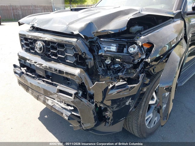 Продаж на аукціоні авто 2025 Toyota 4runner, vin: JTEVA5BR6S5022467, номер лоту: 40067904