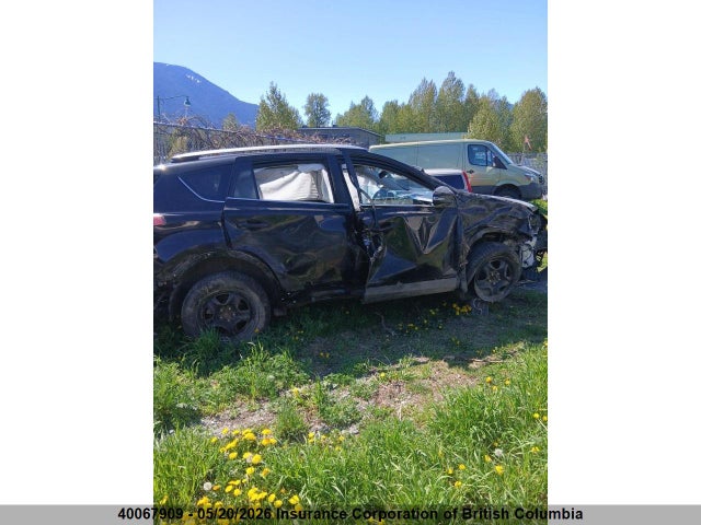 Продаж на аукціоні авто 2018 Toyota Rav4, vin: 2T3ZFREV9JW471530, номер лоту: 40067909
