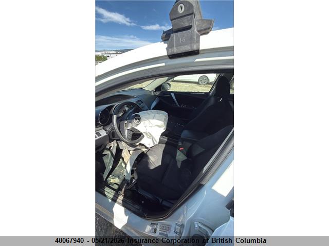 40067940 :رقم المزاد ، JM1BL1V77C1687116 vin ، 2012 Mazda 3 I مزاد بيع