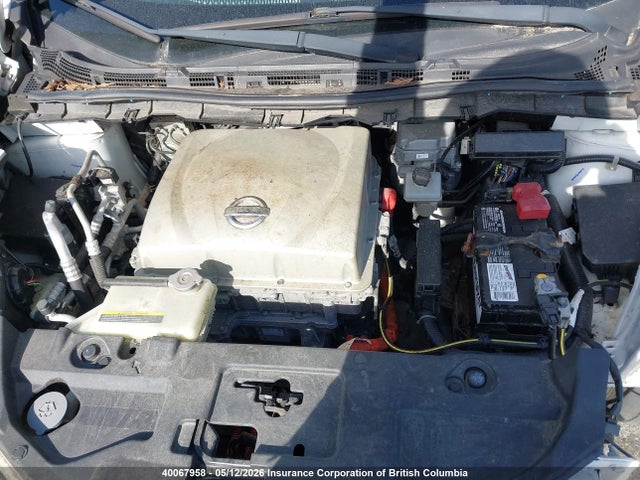 40067958 :رقم المزاد ، 1N4AZ0CP4FC305551 vin ، 2015 Nissan Leaf مزاد بيع
