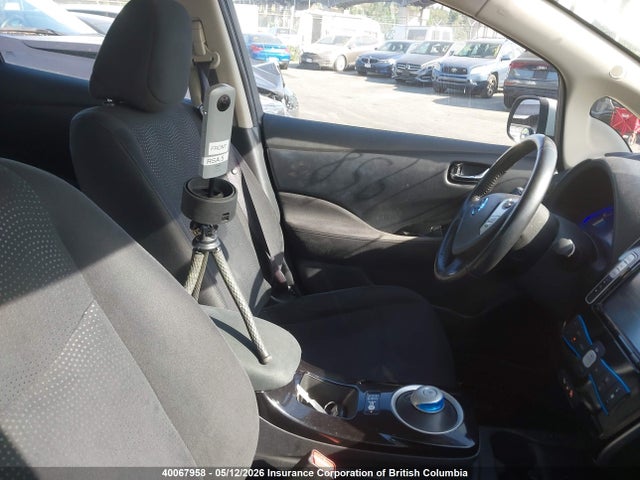 40067958 :رقم المزاد ، 1N4AZ0CP4FC305551 vin ، 2015 Nissan Leaf مزاد بيع