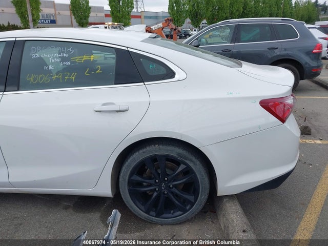 1G1ZD5ST3NF151251 Chevrolet MALIBU LT