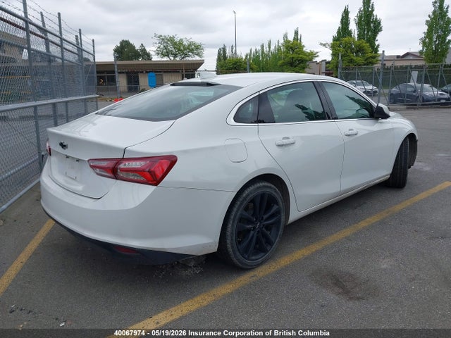 1G1ZD5ST3NF151251 Chevrolet MALIBU LT