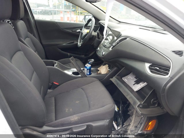 1G1ZD5ST3NF151251 Chevrolet MALIBU LT