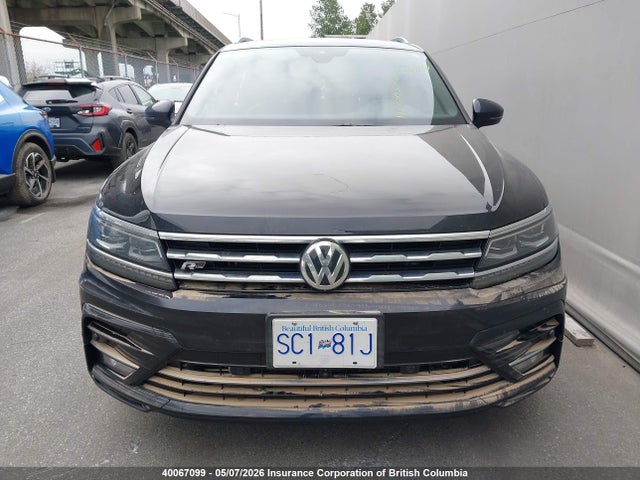 3VV4B7AX9LM137229 Volkswagen Tiguan Sel Premium R-line
