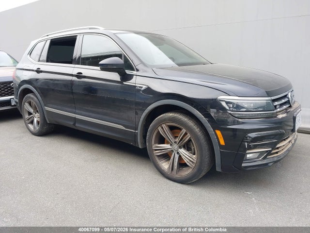 3VV4B7AX9LM137229 Volkswagen Tiguan Sel Premium R-line