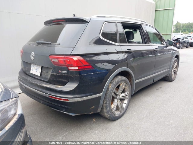 3VV4B7AX9LM137229 Volkswagen Tiguan Sel Premium R-line