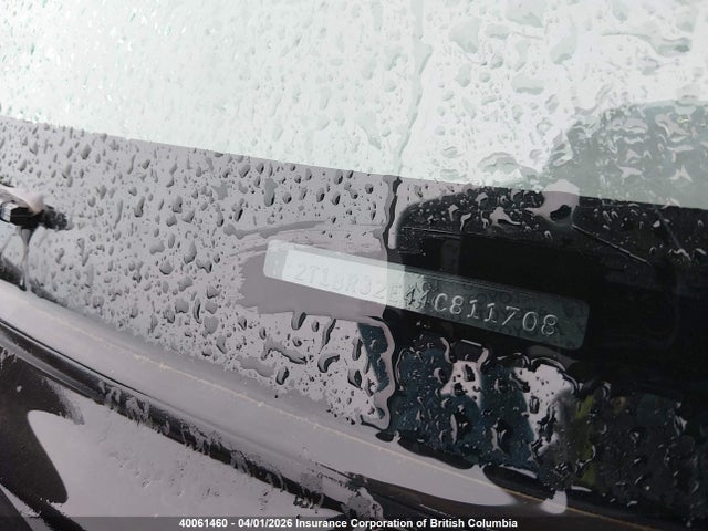 40061460 :رقم المزاد ، 2T1BR32E44C811708 vin ، 2004 Toyota Corolla Ce/le/s مزاد بيع