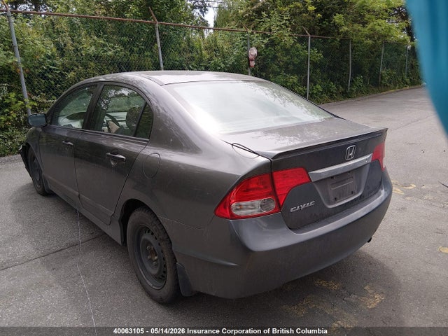 40063105 :رقم المزاد ، 2HGFA1F43BH100133 vin ، 2011 Honda Civic Dx-g مزاد بيع
